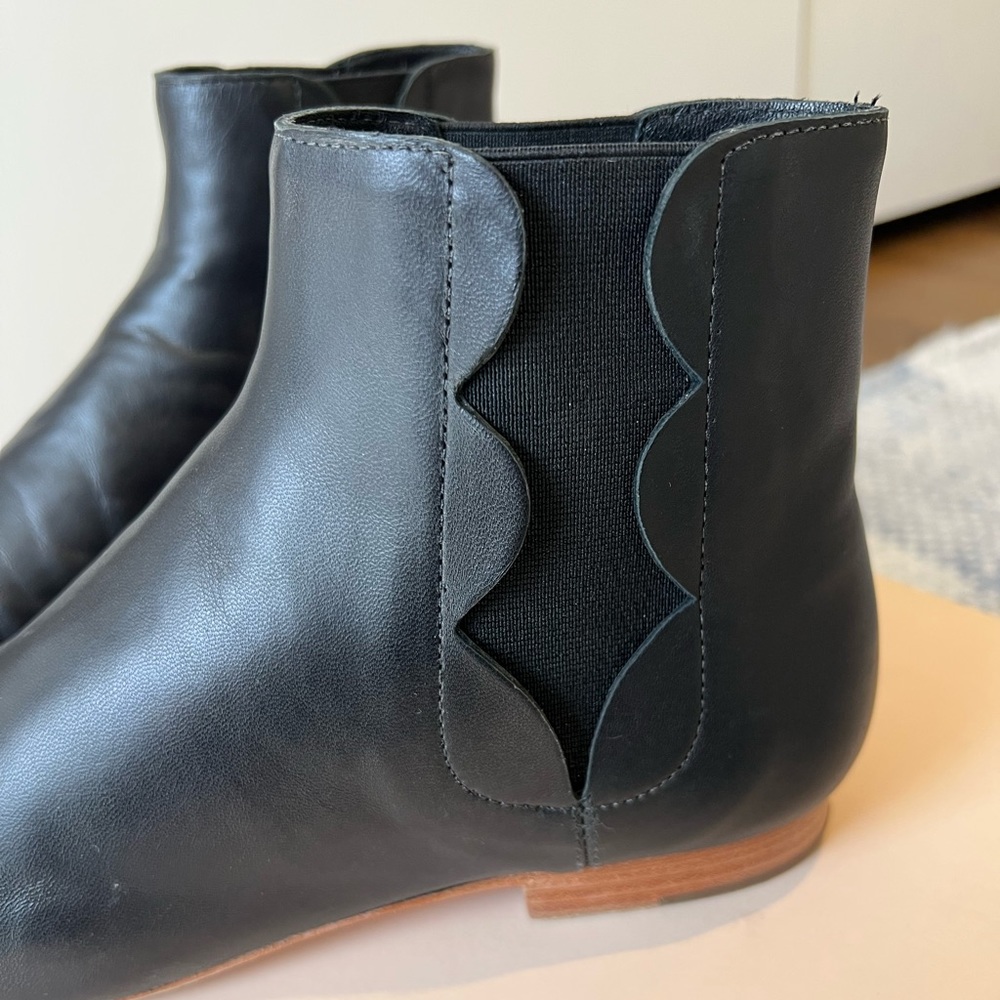 Loeffler Randall Scalloped Indie Bootie, Black, Size = 8.5 - Picture 3 of 7